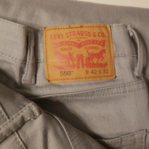 Levi Strauss Co Grey Jean's 42x32